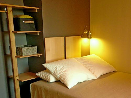 Biscotte B&B - Bed and Breakfast Nordkap - Bed 140x200 - Ensuite-Badezimmer