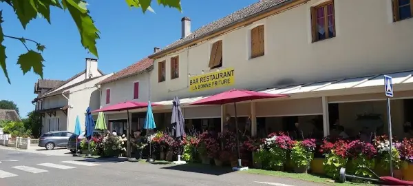 La Bonne Friture - Restaurante - Vacaciones y fines de semana en Allériot