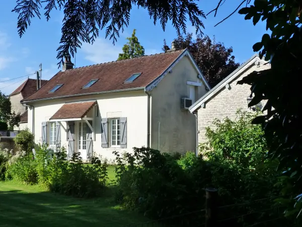 Bossican cottage Vacation rental in MontmartinleHaut