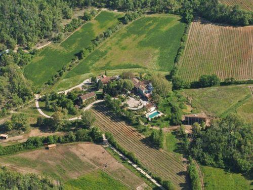Une Campagne en Provence Le Peyrourier - Allgemeine Ansicht des Landguts in den Weinbergen