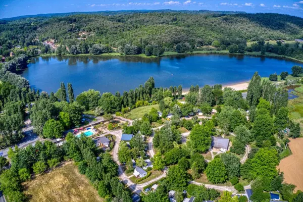 Camping Lago Grolejac - Parque de campismo - Férias & final de semana em Groléjac