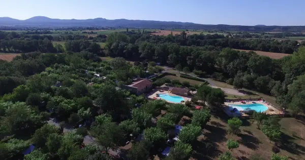 Camping la source - Camping - Vrijetijdsbesteding & Weekend in Berrias-et-Casteljau