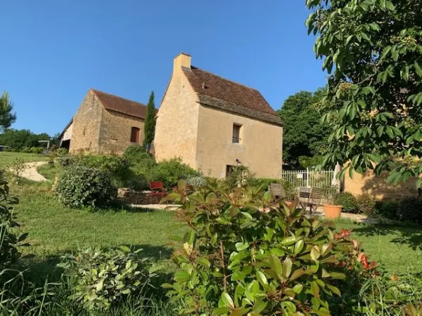 Casa pequena para 2 pessoas perto da piscina Sarlat - Aluguer - Férias & final de semana em Saint-Vincent-de-Cosse