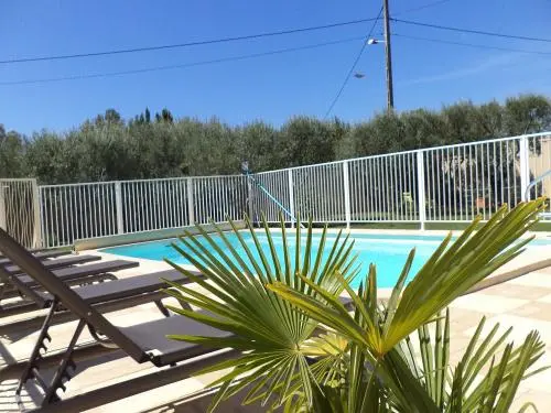 Chambre d'hôte climatisée en Provence - Cerca de la piscina con agua salada