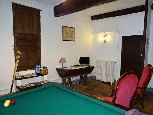 Chambre d'hôtes Saint Vincent de Paul - Suite St. Vincent de Paul : Ihr Wohnzimmer mit Billard