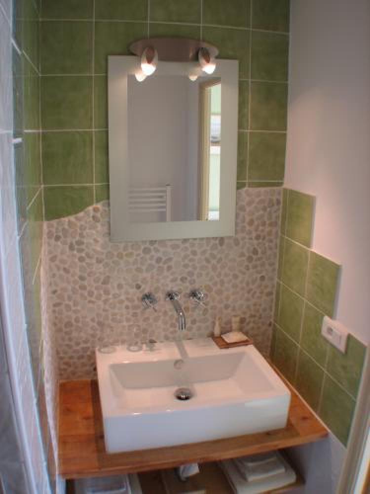Chambres d'hôtes Carpe diem - Badezimmer Raumseite Natur