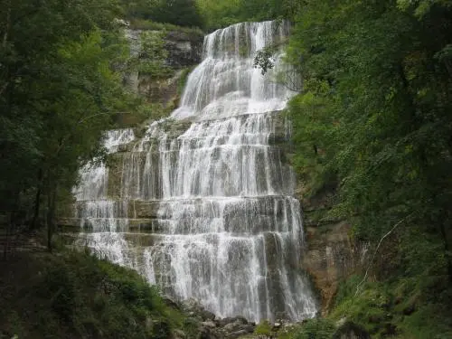 Chambres d'hôtes les 5 Lacs - La cascade de l'Eventail