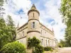 Chateau de Bournet - Chambre d'hôtes - Vacances & week-end à Grospierres