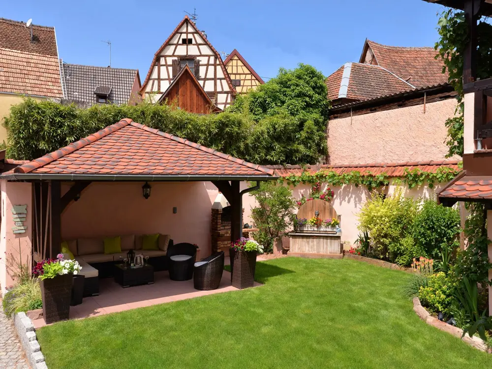 Clos des Raisins酒店迷人的客房 - 带休闲区的花园