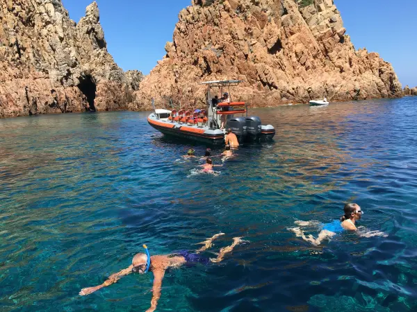 Crociera nel Golfo di Sagone - Attività - Vacanze e Weekend a Sagone