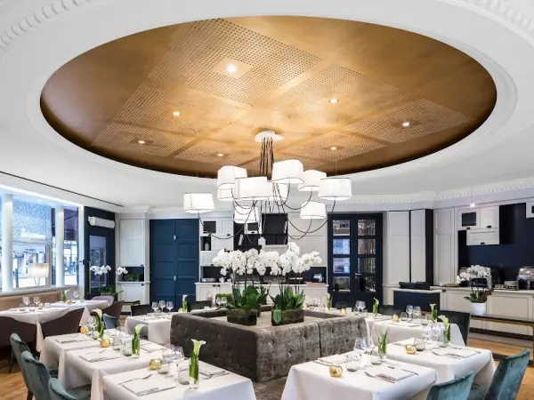 Cuisine l'E7 - Hôtel Edouard 7 - Restaurant - Vacances & week-end à Paris