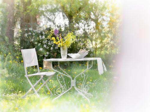 Domaine de bel air - In dem kleinen Garten