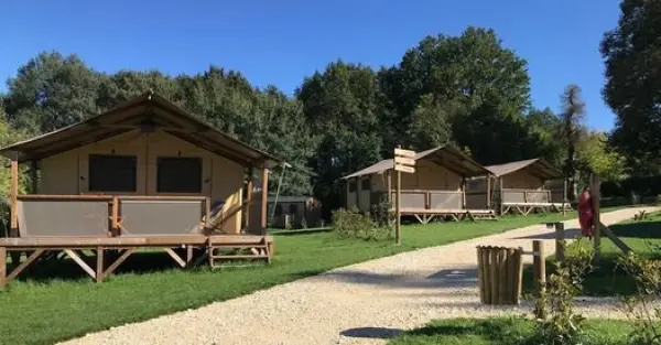 El Domaine du Bois Coquet - Camping - Vacaciones y fines de semana en La Douze