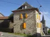 L'Ecole aux Hirondelles - Location - Vacances & week-end à Lescure-Jaoul