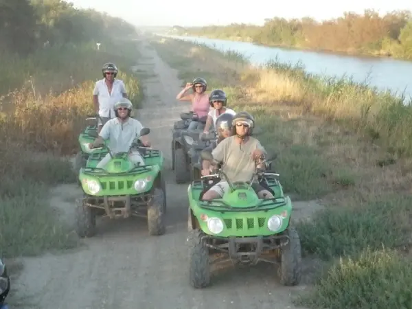 Erkundung der Camargue mit dem Quad - Aktivität - Urlaub & Wochenende in Aigues-Mortes