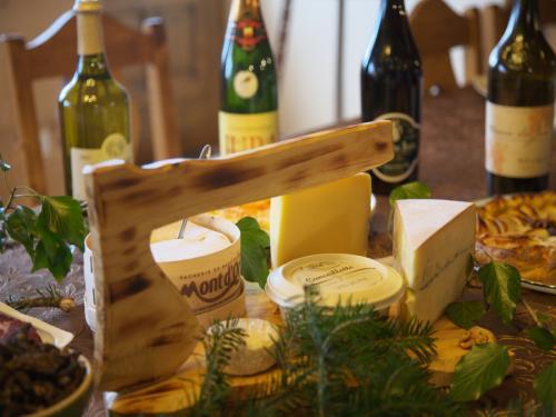 La ferme des Ravierès - Käse Comte, Morbier, Concoillotte