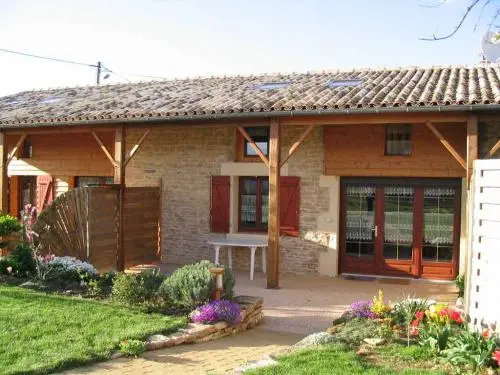 Gîte rural n° 322 de Ruisseau - Alquiler - Vacaciones y fines de semana en Lezay