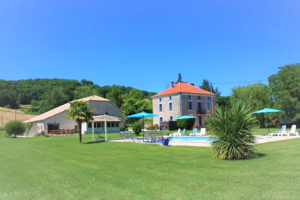 Grand Pré and The Caravan cottages for 2p 4p 6p - Rental - Holidays & weekends in Roquecor