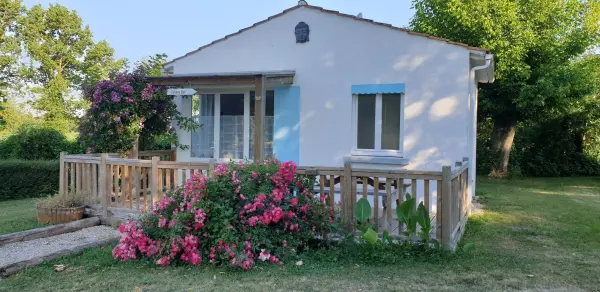 The huts of the Lake - Rental - Holidays & weekends in La Devise