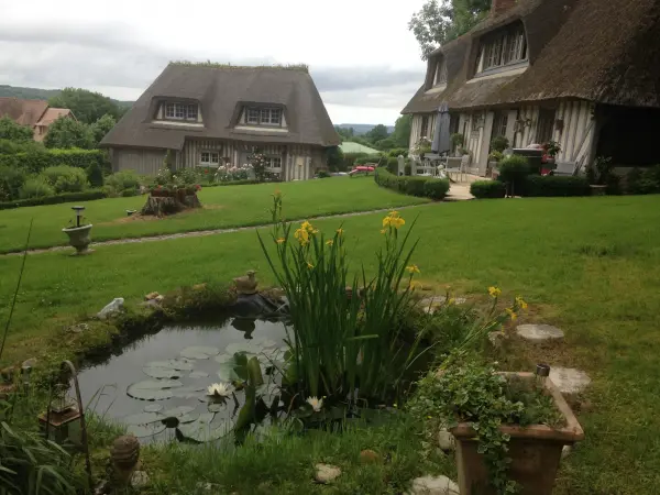 Die Hütten des Landes der Trog - Gästezimmer - Urlaub & Wochenende in Le Breuil-en-Auge