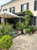 Le Jardin Cathedrale - Bed & breakfast - Holidays & weekends in Chartres