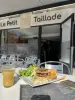 De kleine schuine streep - Restaurant - Vrijetijdsbesteding & Weekend in Pierrelatte