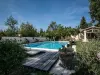 Maison de campagne à Fontaine de Vaucluse - piscine privée - ロケーション - ヴァカンスと週末のSaumane-de-Vaucluse