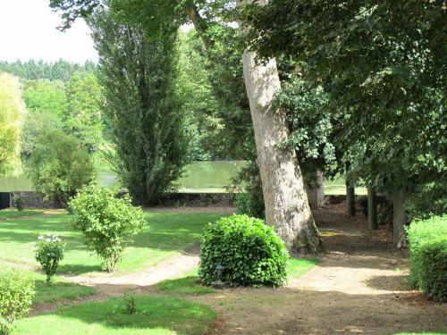 La Maison du Prévôt - Park auf der Sarthe