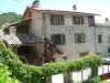 Maison de village à Château-Garnier (04) - Ferienunterkunft - Urlaub & Wochenende in Thorame-Basse