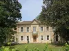 Malis Castera Le Petit Château - Chambre d'hôtes - Vacances & week-end à Saint-Jean-de-Blaignac