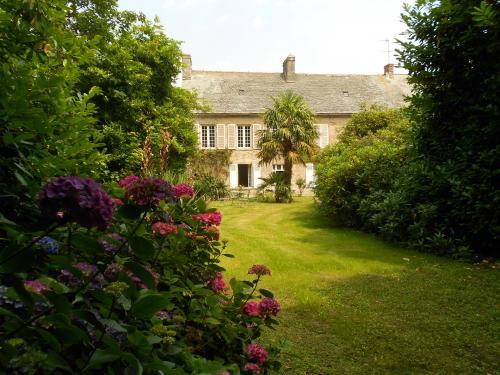 Manoir de bellauney - Gartenseite