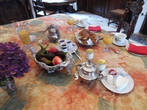 Manoir de bellauney - Frühstück