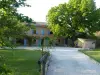 Mas d'Auseu - Bed & breakfast - Holidays & weekends in Plan-d'Orgon