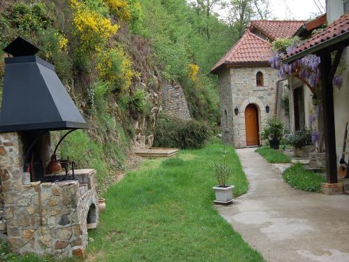 Moulin de la Planche Ferrand - Moulin Eingangs