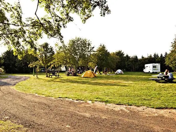 Municipal Camping Le Bouchet-Saint-Nicolas - Campingplatz - Urlaub & Wochenende in Le Bouchet-Saint-Nicolas