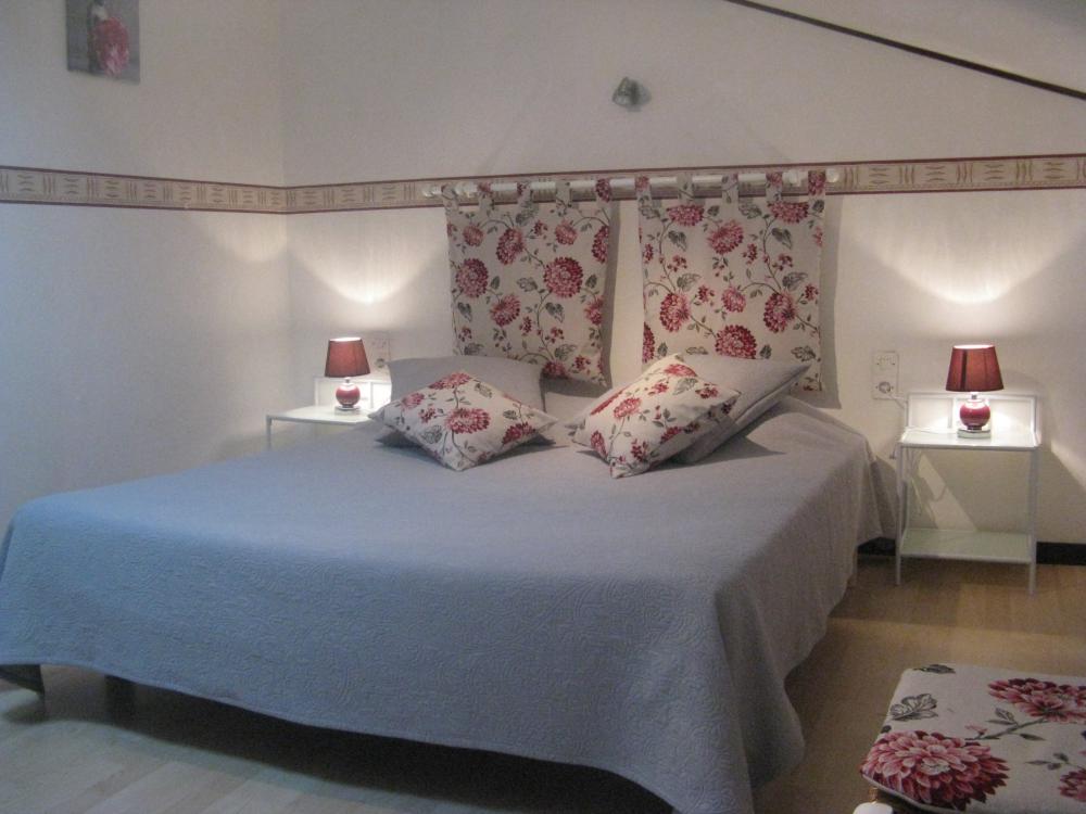 Nieder des Vignes - Raum "Die Erde" / Schlafzimmer "Der Boden"