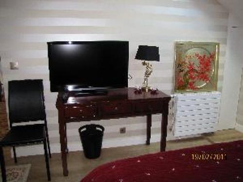 Nouveau Chez Marile Chambre d' hôtes - Flat Screen Room Asian