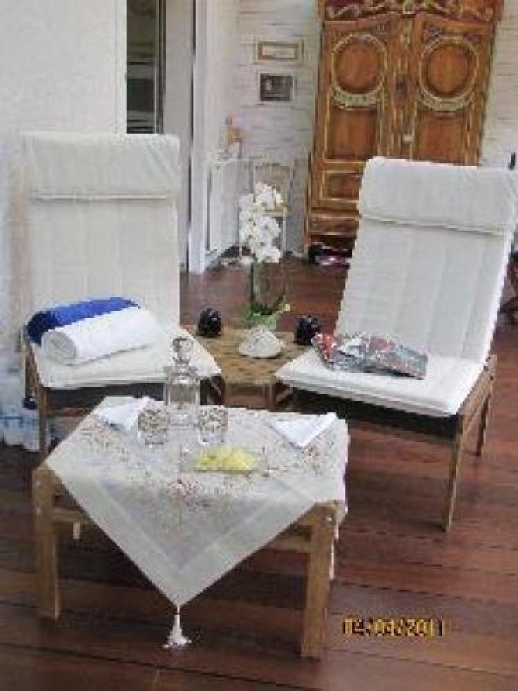 Nouveau Chez Marile Chambre d' hôtes - Patio geschlossen