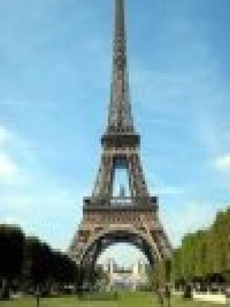 Nouveau Chez Marile Chambre d' hôtes - The Eiffel Tower