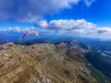 Paragliding over the Préalpes d'Azur Regional Natural Park - Activity - Holidays & weekends in Gréolières