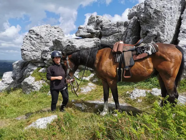 Randonnée à cheval au cœur des Monts d'Arrée - Activité - Vacances & week-end à Brasparts