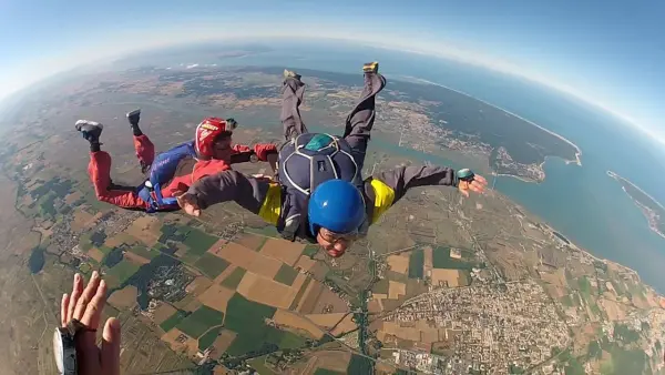 Salto en paracaídas sobre la cuenca de Marennes-Oléron - Actividad - Vacaciones y fines de semana en Marennes-Hiers-Brouage
