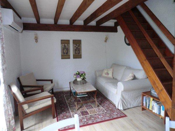 Sans Parure ; chambre d'hôte et gîtes - Salon Ferienwohnung 'Rose'