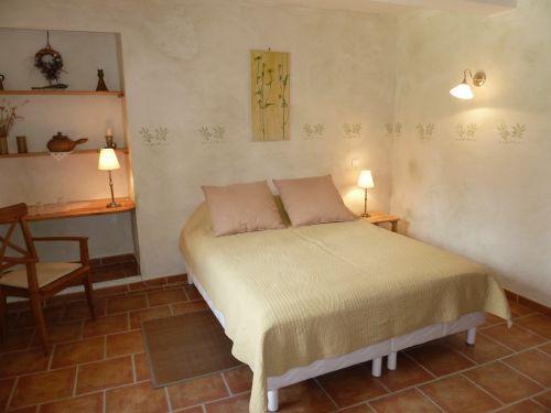 Sarl Vitaverde - Das Zimmer "Lure" mit modularen Doppel- oder 2 EinzelbettenBett