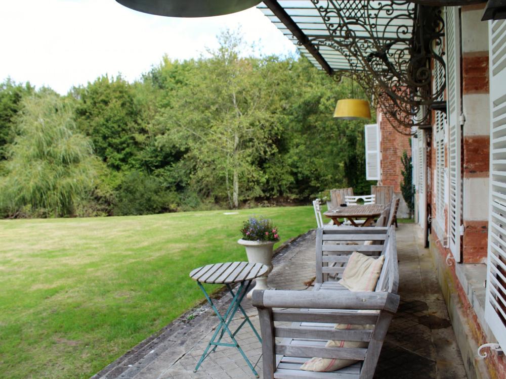 Schönes Zimmer im Château in Sologne - Die Terrasse
