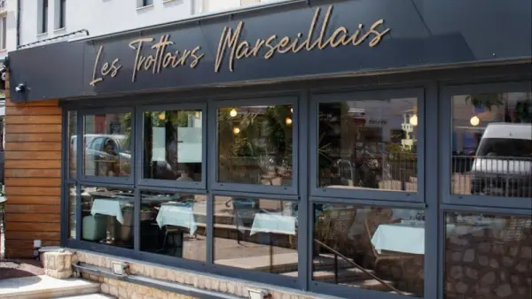 Les Trottoirs Marseillais - Restaurant - Vacances & week-end à Marseille