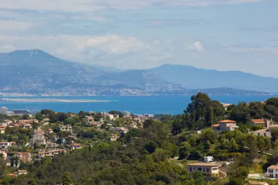 antibes tourist information