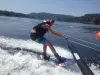 Wakeboarden mit einer Wasserskischule - Aktivität - Urlaub & Wochenende in Lanobre