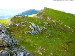 Grand Colombier东北峰（©Jean Espirat）