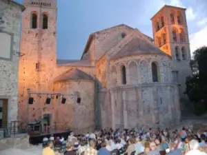 Spectacle en juillet au chevet de l'abbaye